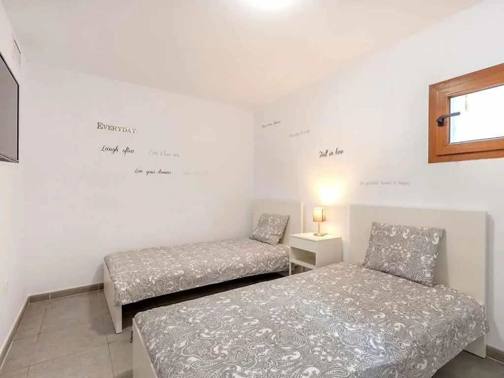 Villa Con Piscina Climatizada Y Vistas Al Golf Εστεπόνα
