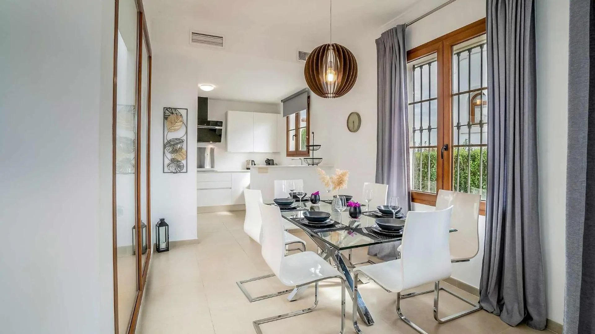 Villa Con Piscina Climatizada Y Vistas Al Golf Εστεπόνα Ισπανία